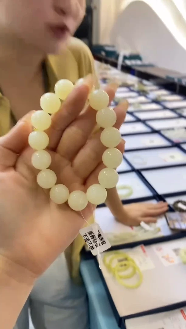 和田玉未镶嵌颈饰拍一发一