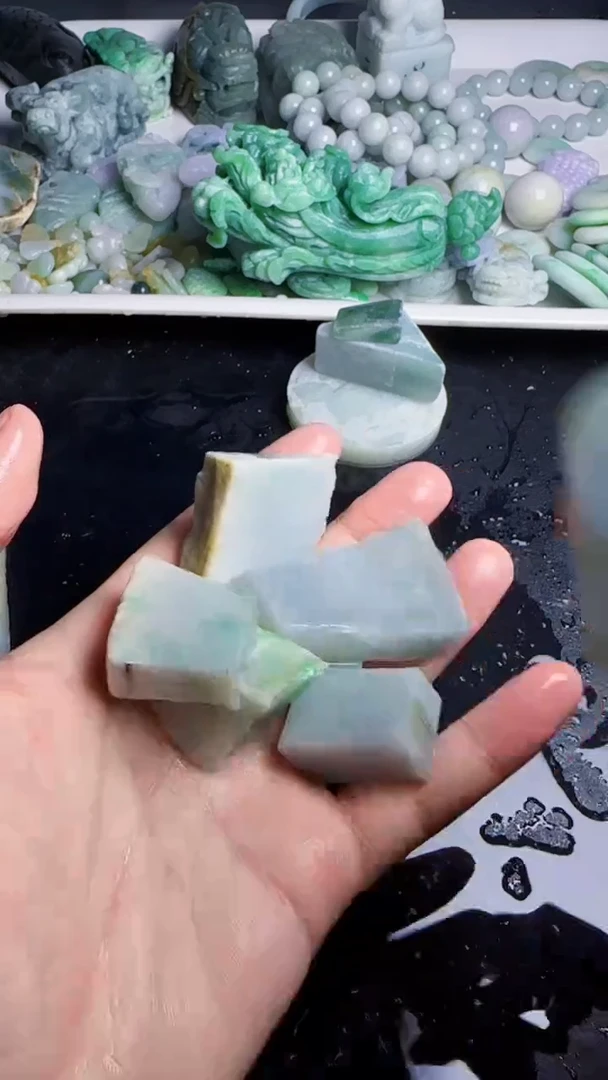 颈饰未镶嵌翡翠017