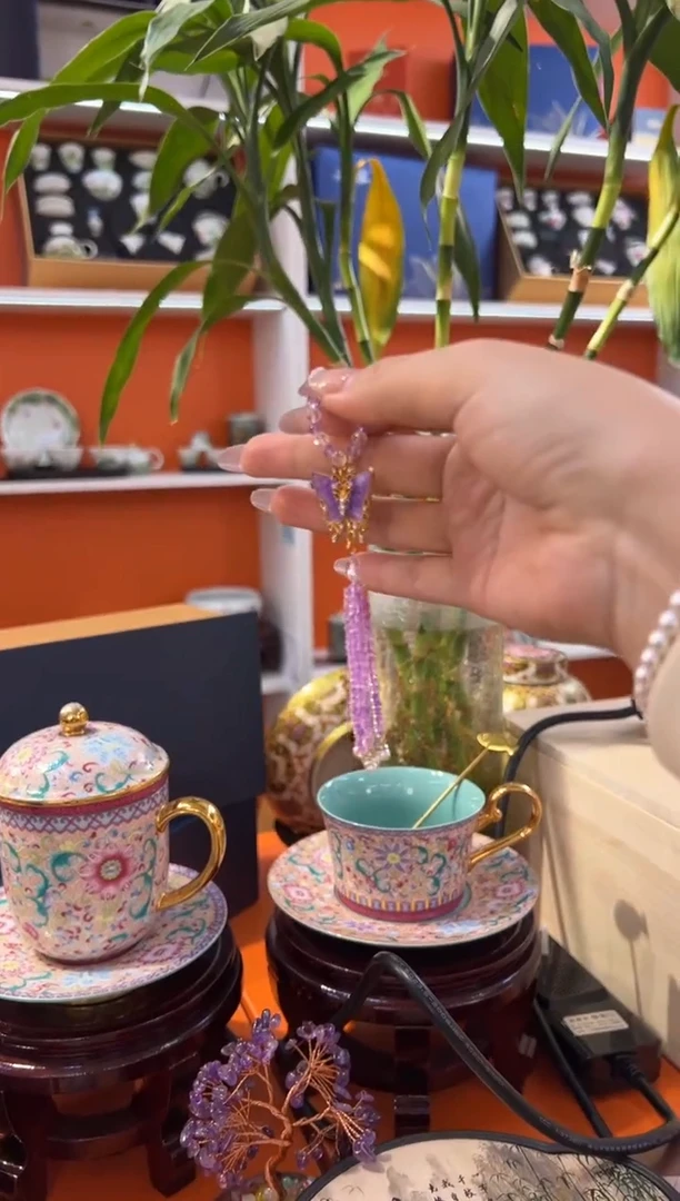 瓷片小乔闪电购链接