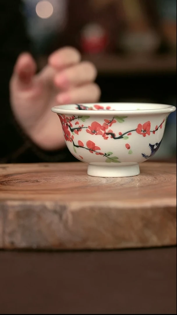 手绘微瑕高温现代瓷  气窑  桃花鳜鱼肥大压100C