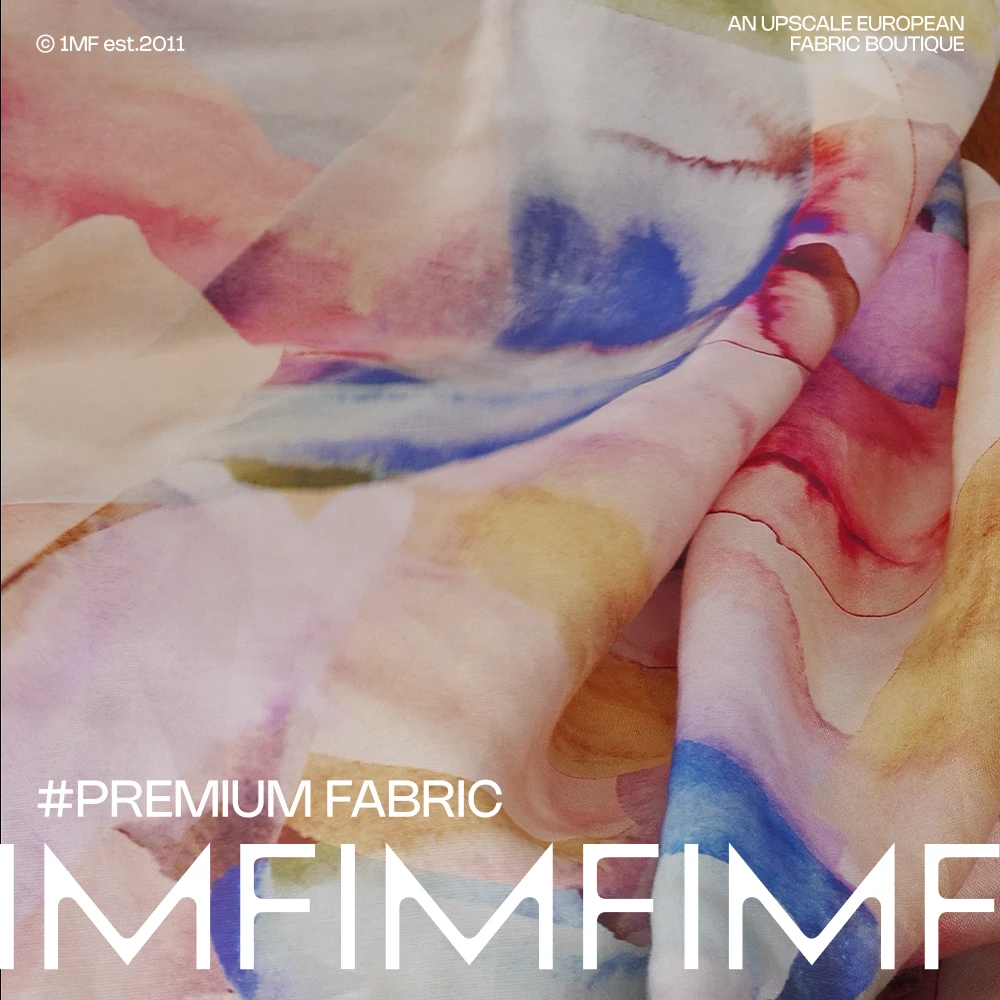 Z家天丝时装交织面料粉色底印花微透布料 幅宽150CM