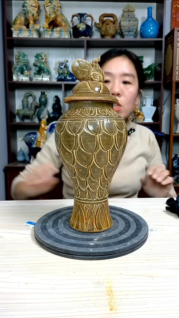 经典精美复古风格瓷器