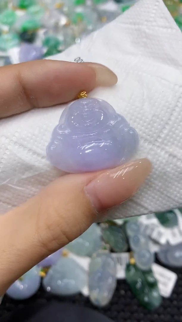 颈饰18K金镶嵌翡翠111111111111