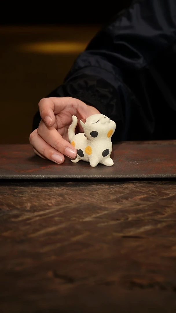 茶壶紫砂傲娇猫三花