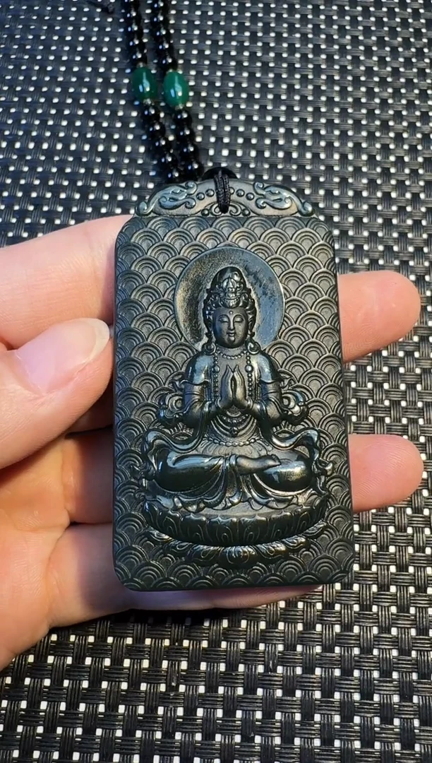 和田玉未镶嵌吊坠(不含链)大**?吊坠