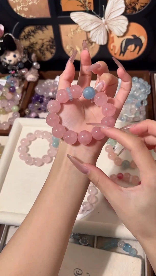 无非金属【大咪粉水蓝宝】
