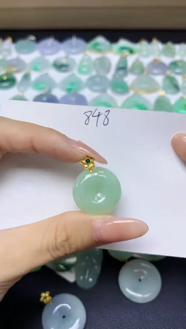 颈饰未镶嵌翡翠天然缅甸A货翡翠百元以上9元证书费自理