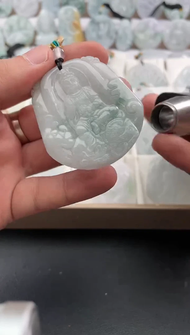 颈饰未镶嵌翡翠26/01/03/83