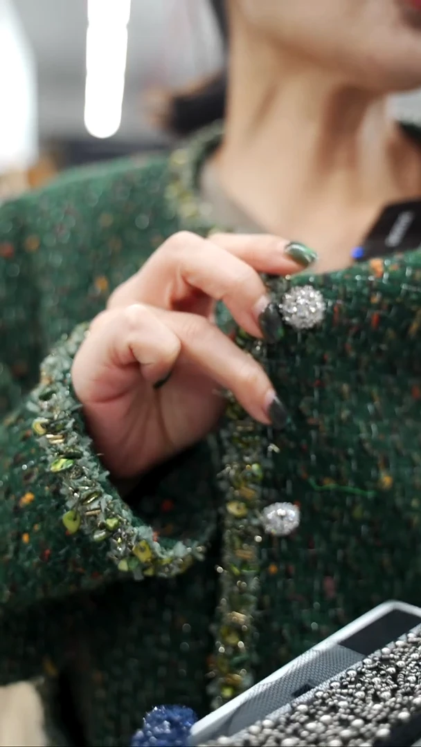 混纺1颗 小香风钻扣小颗