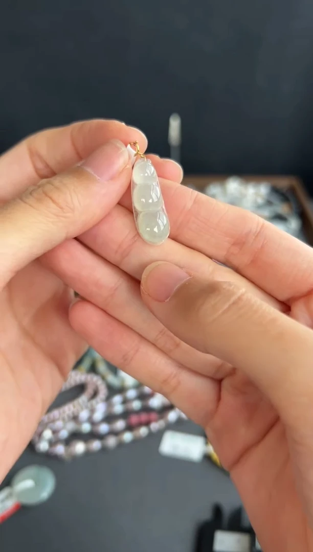 翡翠18K金镶嵌吊坠(不含链)4601买断