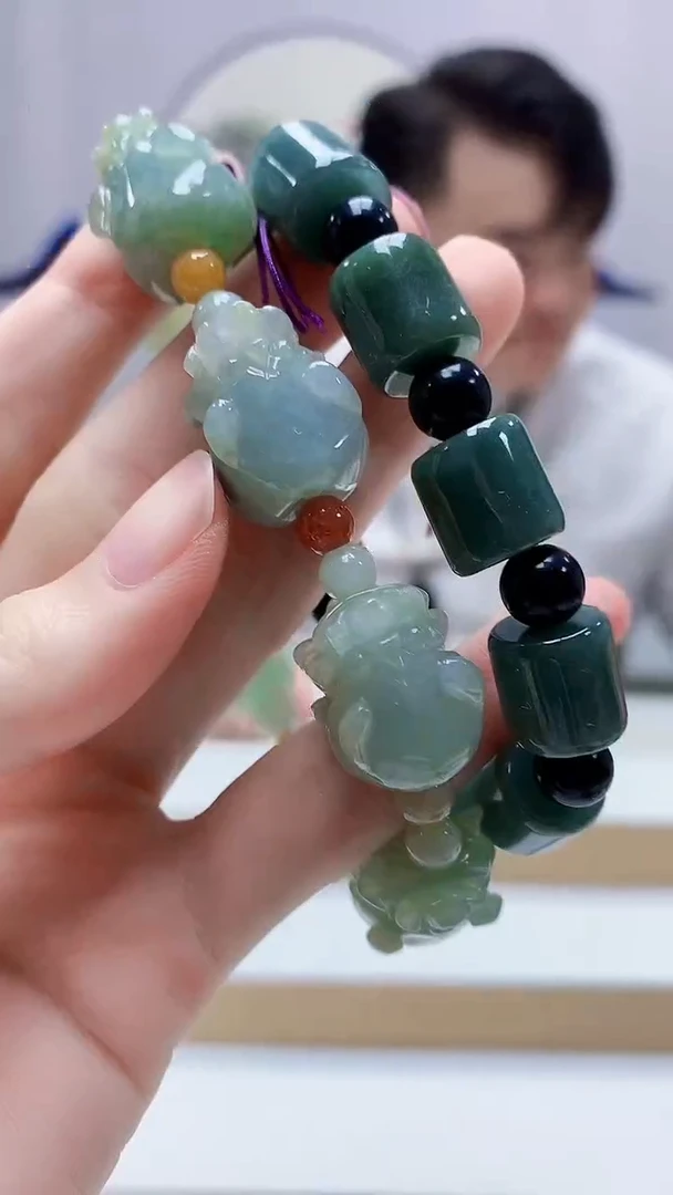 未镶嵌定制翡翠5060zm-毛货两条手串66