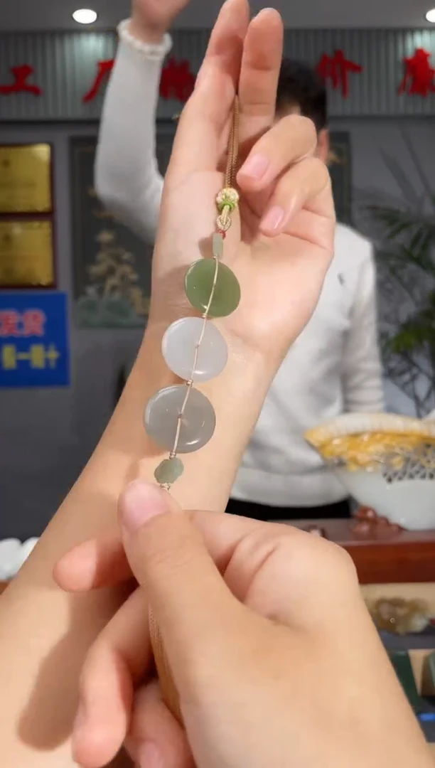 【闪购商品】和田玉颈饰未镶嵌拍一发一 多样性发货