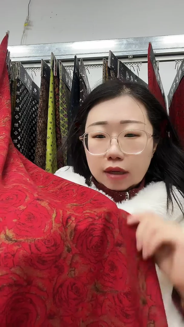 织花中国红大小玫瑰1.4米