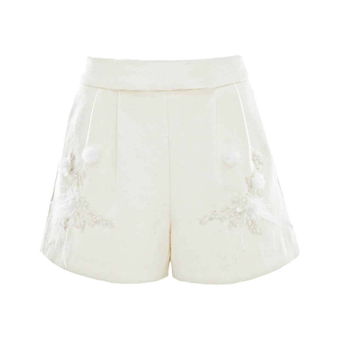 MeByMarieElie【白淑蕴雅】时尚气质重工手工花毛呢短裤EAF44R73320