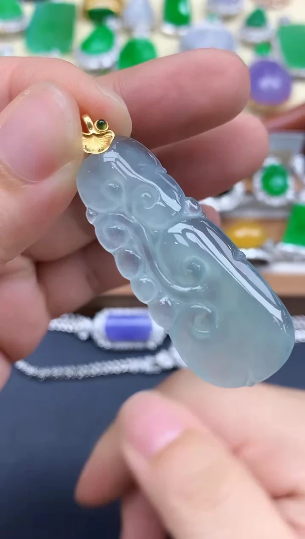 颈饰18K金镶嵌翡翠105-中国好珍宝