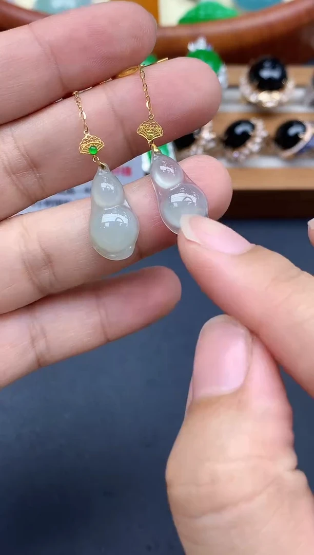 颈饰18K金镶嵌翡翠138-中国好珍宝