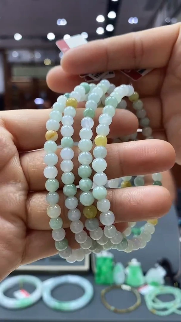 颈饰未镶嵌翡翠手串多样性发一件