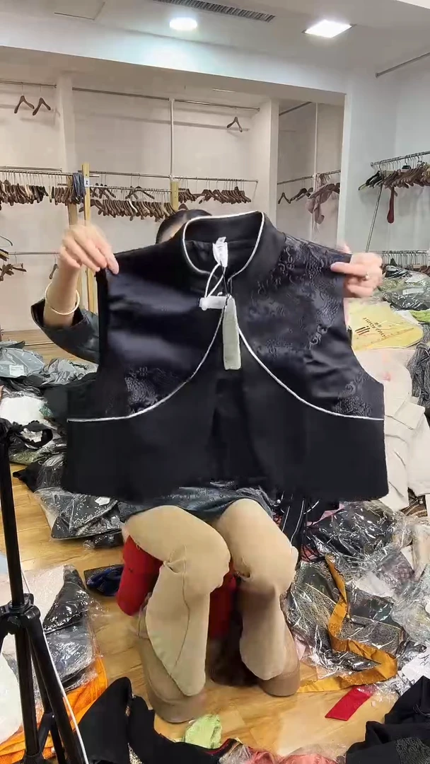 XL码      115-125斤