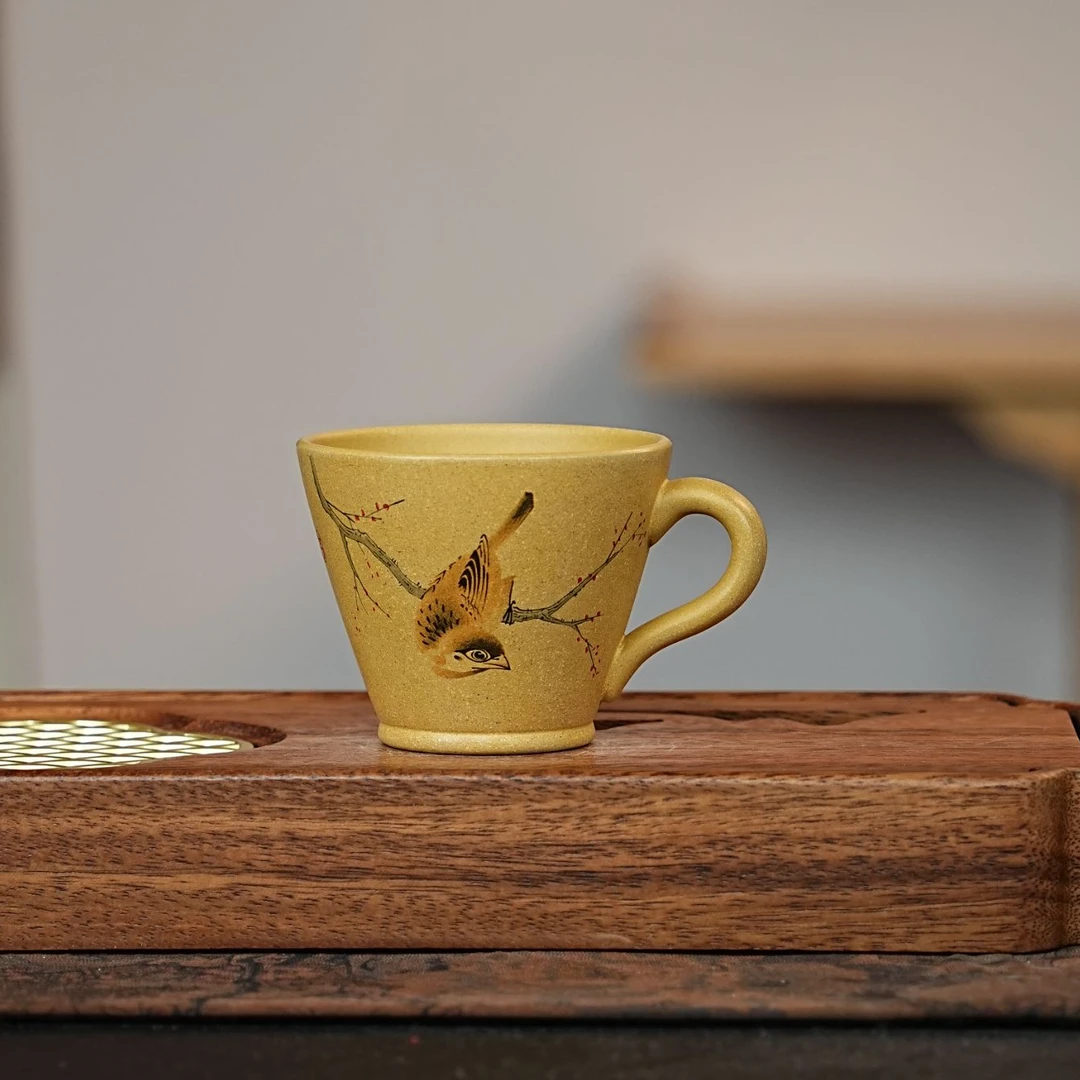 宜兴原矿黄段彩绘喜上枝头紫砂手把杯 FSW