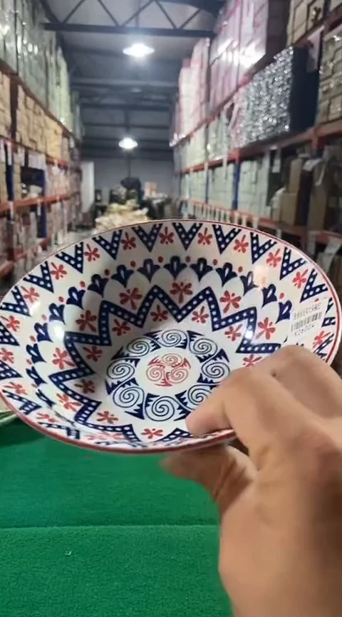 瓷片碗碟好物一件不留@@1