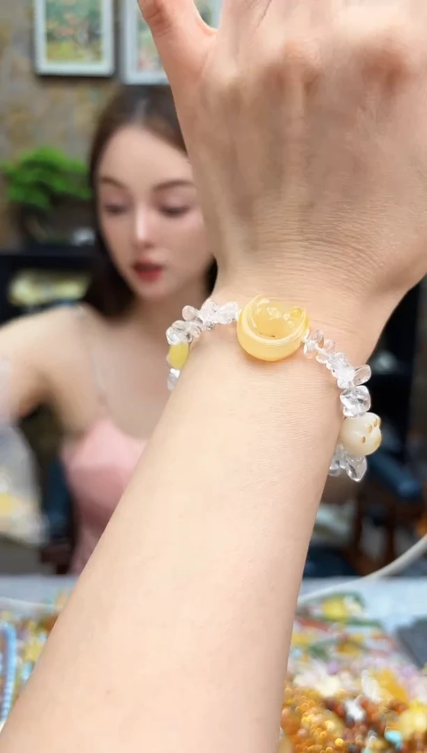 手链琥珀未镶嵌琥珀【   】多样性发一