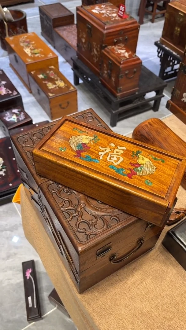 木连年有余福字大机关盒