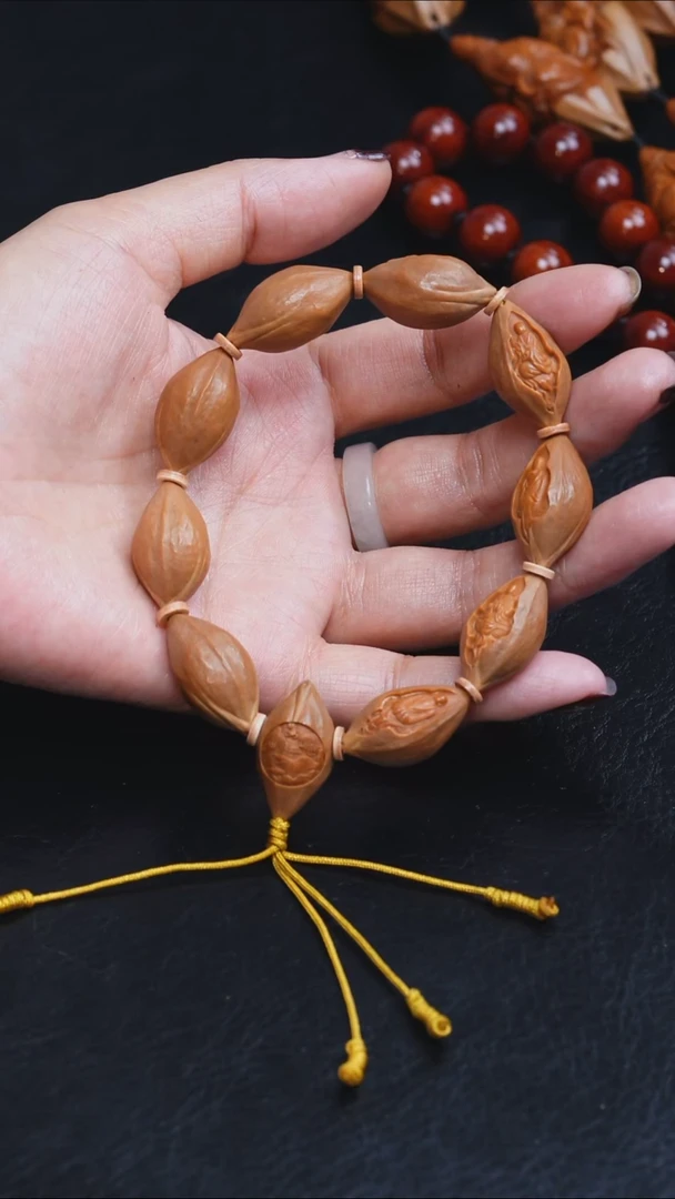 吊坠橄榄核1.3原皮无相佛