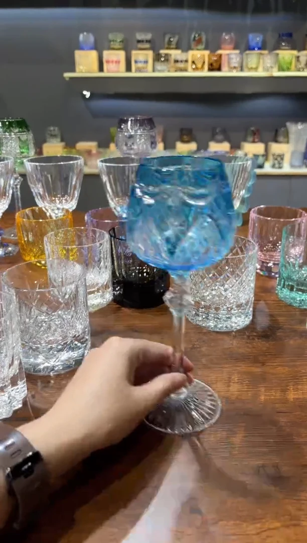 小*子直播间单只  蓝色红酒杯 看图片
