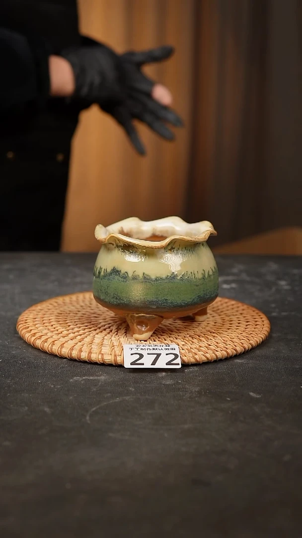 【闪购商品】瓷片272泥泥手工花盆口7-8高7-8