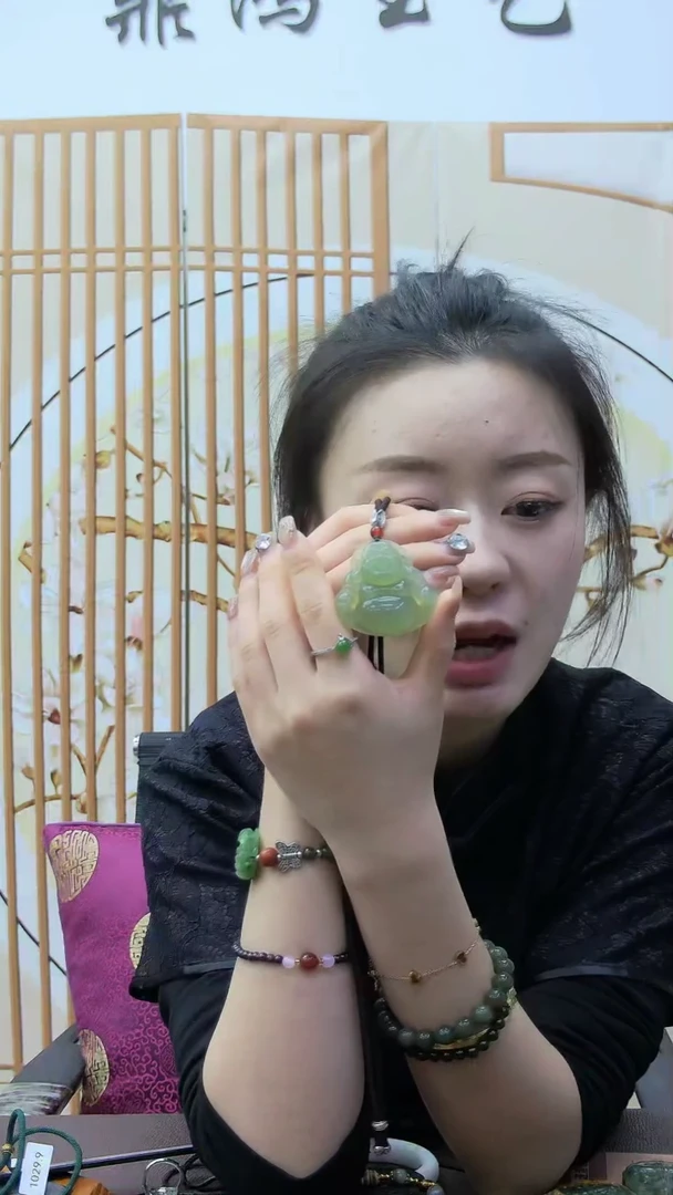 【闪购商品】蛇纹石玉佛未镶嵌佛挂件