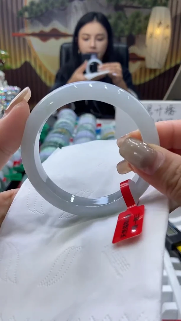 未镶嵌手镯翡翠00005404