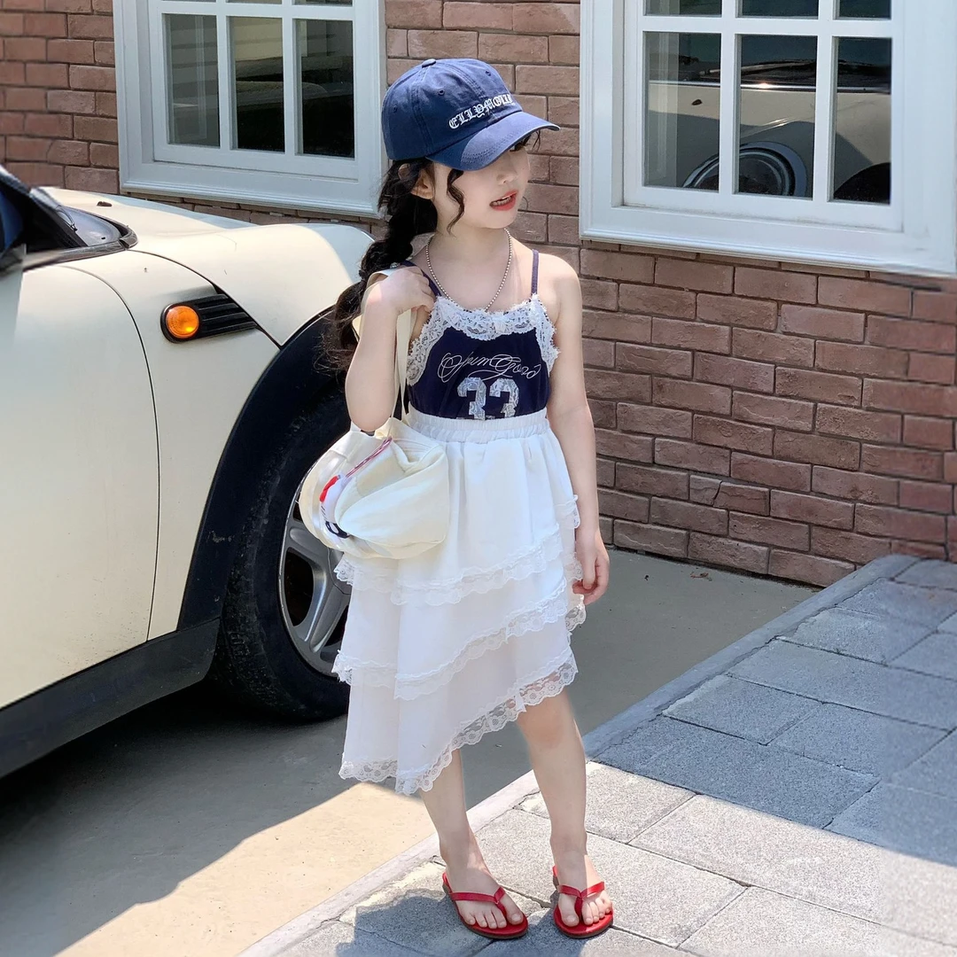 2025夏季女童韩系辣妹穿搭洋气花边字母吊带女宝时髦不规则半身裙