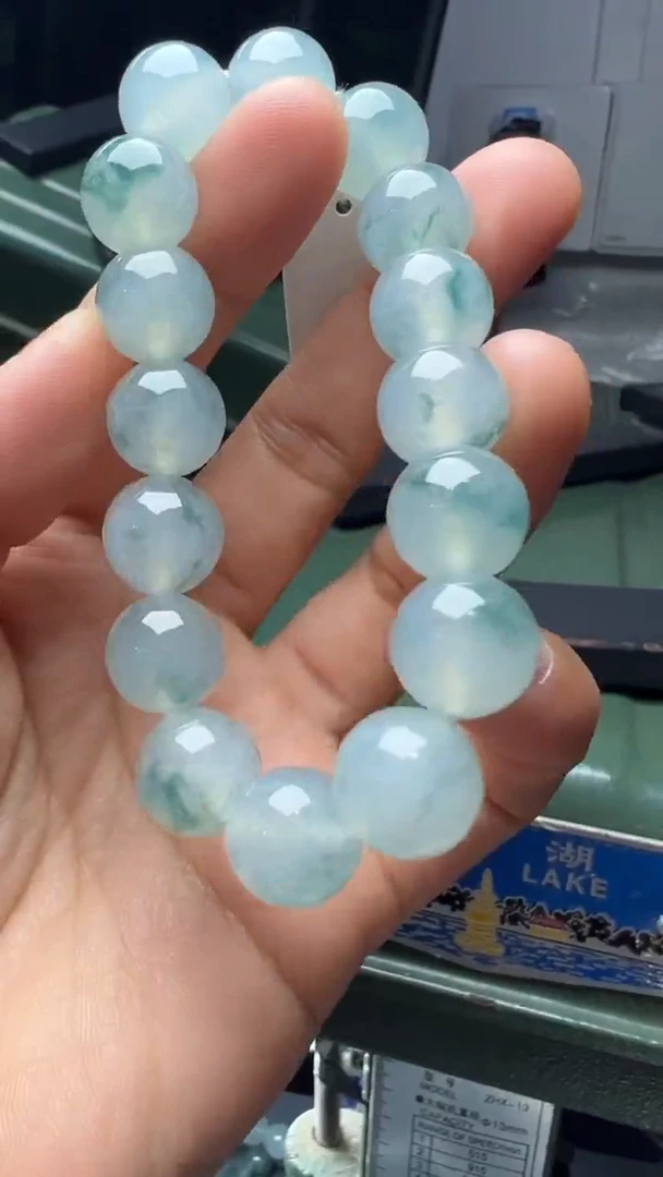 未镶嵌手串翡翠缅甸翡翠A货卡12.8左右