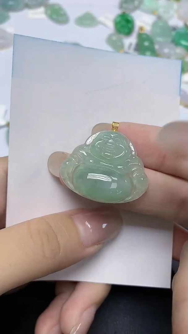 翡翠18K金镶嵌颈饰天然缅甸翡翠A货