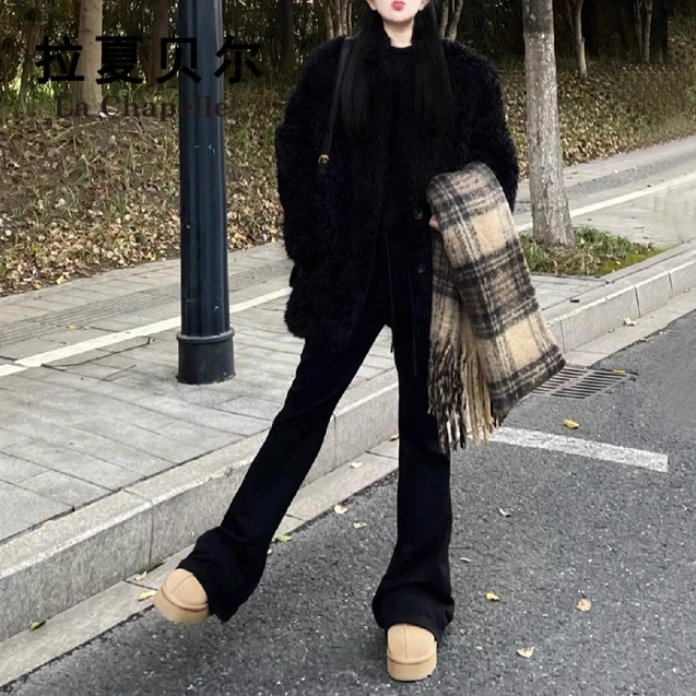 拉夏贝尔黑色显瘦微喇牛仔裤女2025秋季小个子高腰修身弹力喇叭裤