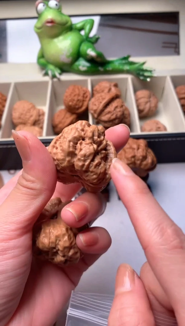 文玩核桃吊坠08核桃