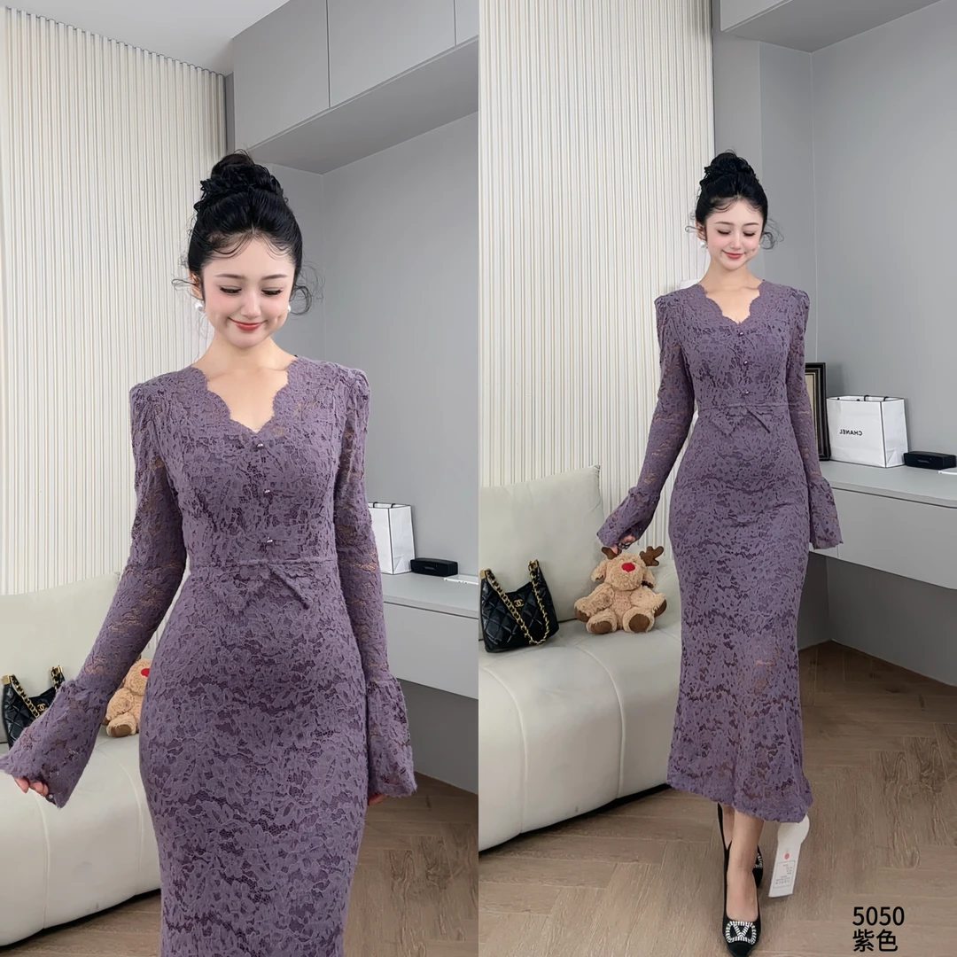 蕾丝连衣裙子冬季2025新款女气质修身包臀裙法式鱼尾YF5050