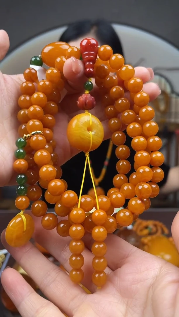 【闪购商品】琥珀裸石未镶嵌首饰 假1赔4 （多样性发货1件