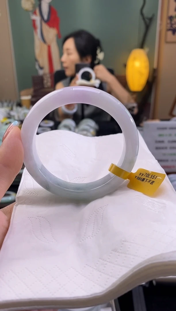 翡翠手镯未镶嵌长***里55.1圈口t