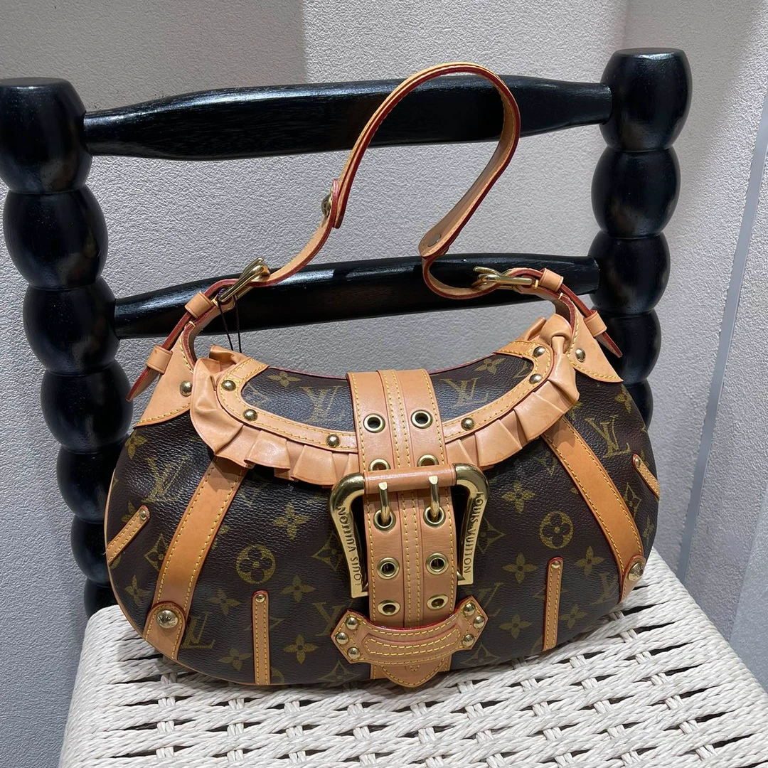 95新 LouisVuitton/路易威登 千禧一代-荷叶豌豆腋下包 11689856