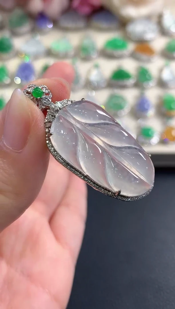 吊坠(不含链)18K金镶嵌翡翠b87