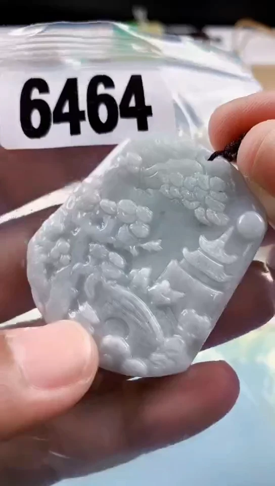 【闪购商品】翡翠挂件未镶嵌天然翡翠吊坠挂件