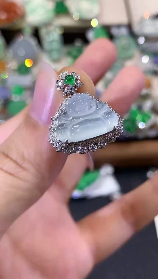 吊坠(不含链)18K金镶嵌翡翠C37