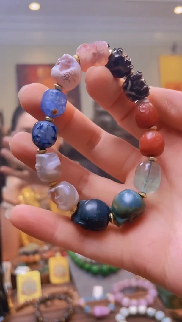 草珠菩提吊坠多宝尸尸手串