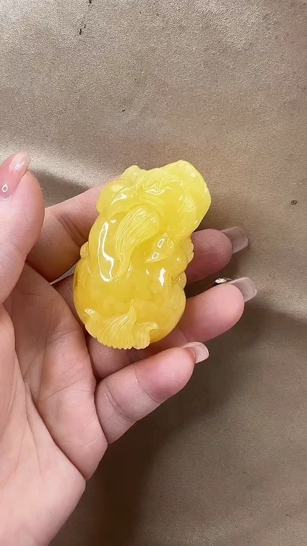 琥珀颈饰未镶嵌吊坠