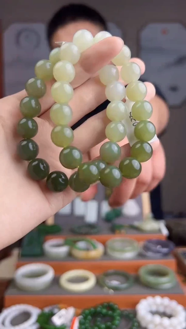 和田玉未镶嵌颈饰多样性发货 拍一单发一个