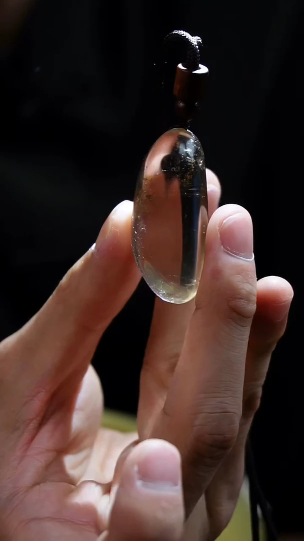 吊坠(赠链)未镶嵌水晶水晶