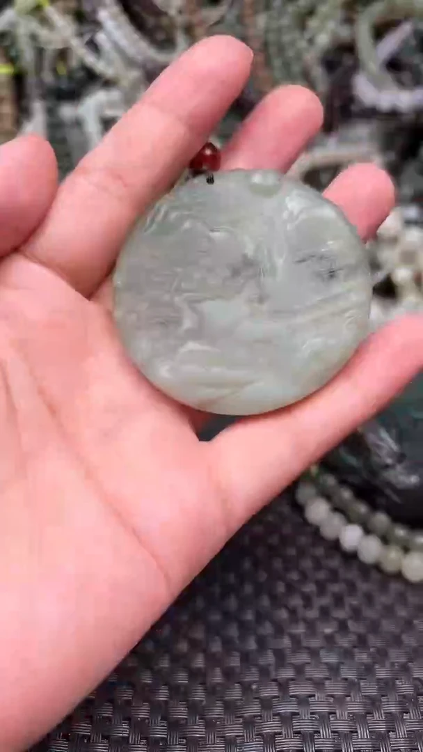 颈饰未镶嵌和田玉1