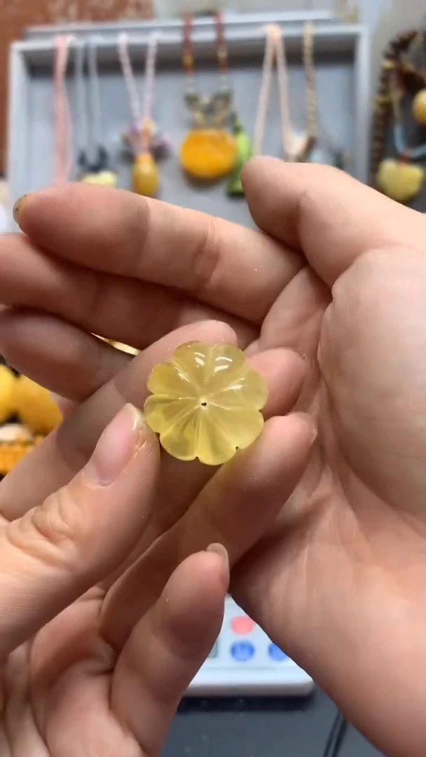 【闪购商品】琥珀珠宝奇石未镶嵌352