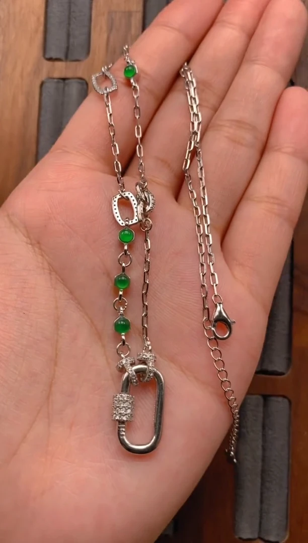 翡翠银S925镶嵌项链银色蛋面项链